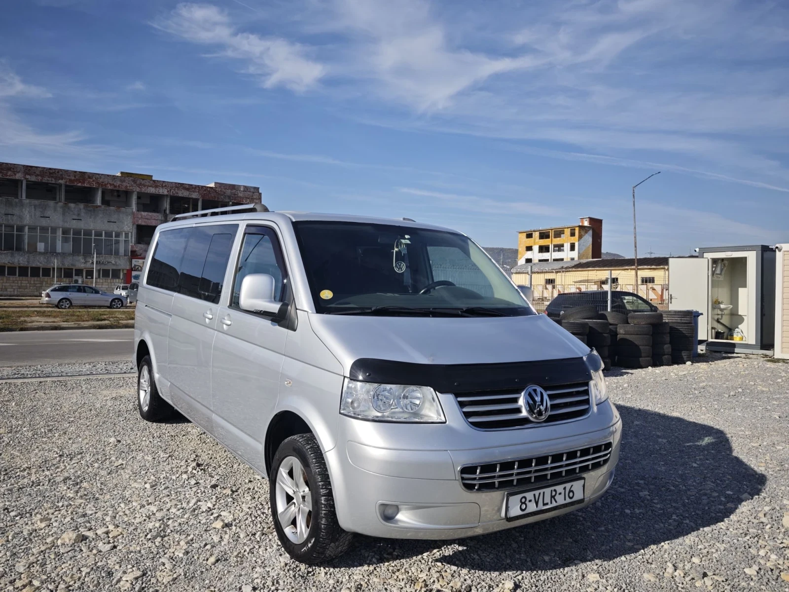 VW T5 2.5 130ks, Caravelle, снимка 3 - Бусове и автобуси - 56369363