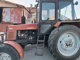 Трактор Беларус МТЗ952, снимка 7