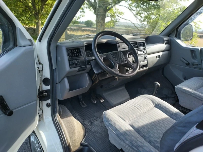 Кемпер Westfalia VW T4 Westalia California Coach 2.4D , снимка 4 - Каравани и кемпери - 53360010