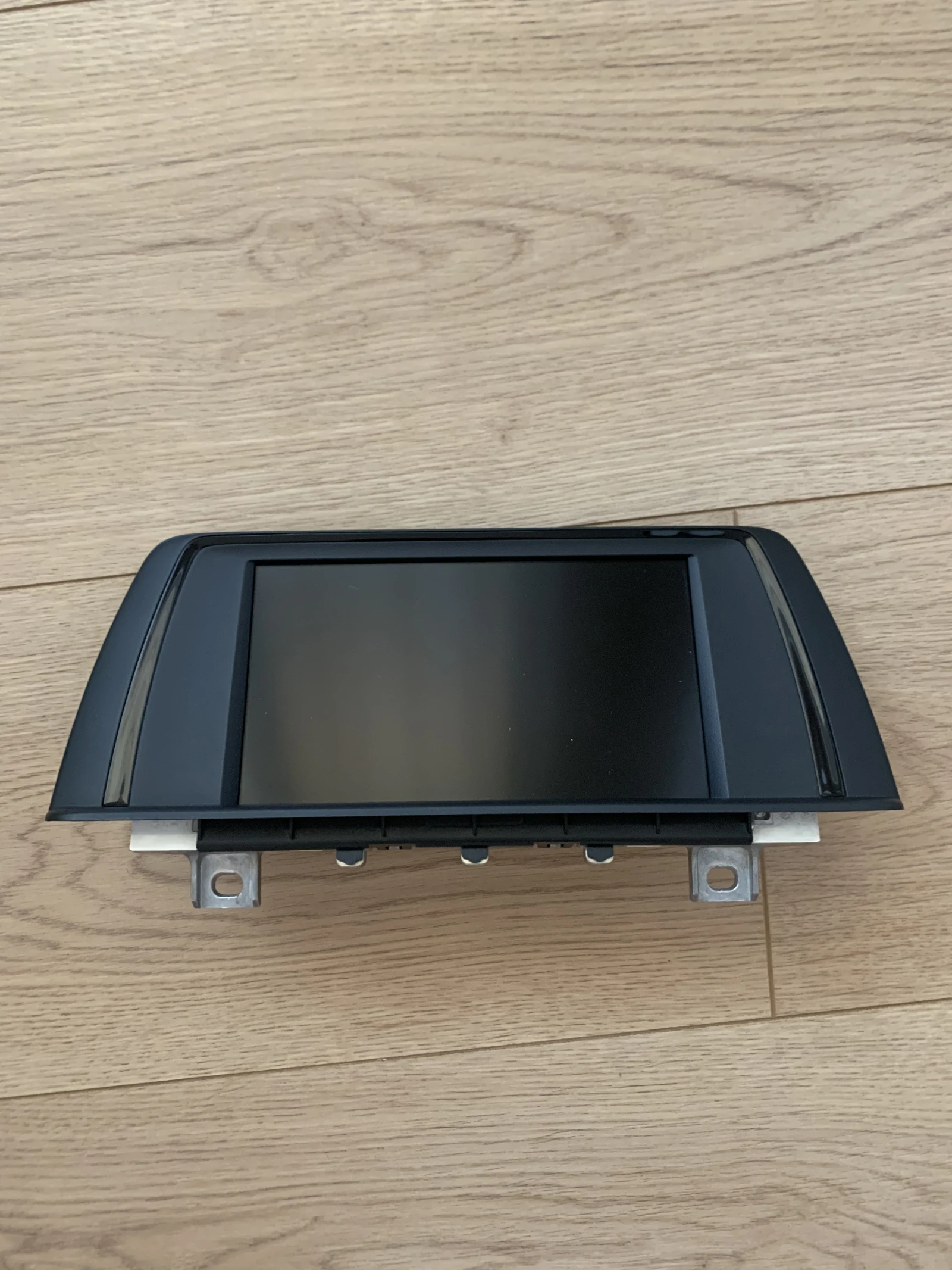 BMW OEM 6.5" CID ������� / ����� F10 F30 F20 F32 | Mobile.bg � ����������� 3