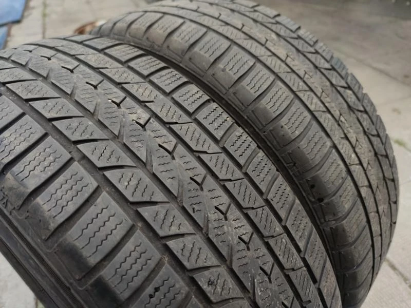 Гуми Зимни 205/60R16, снимка 4 - Гуми и джанти - 32123755