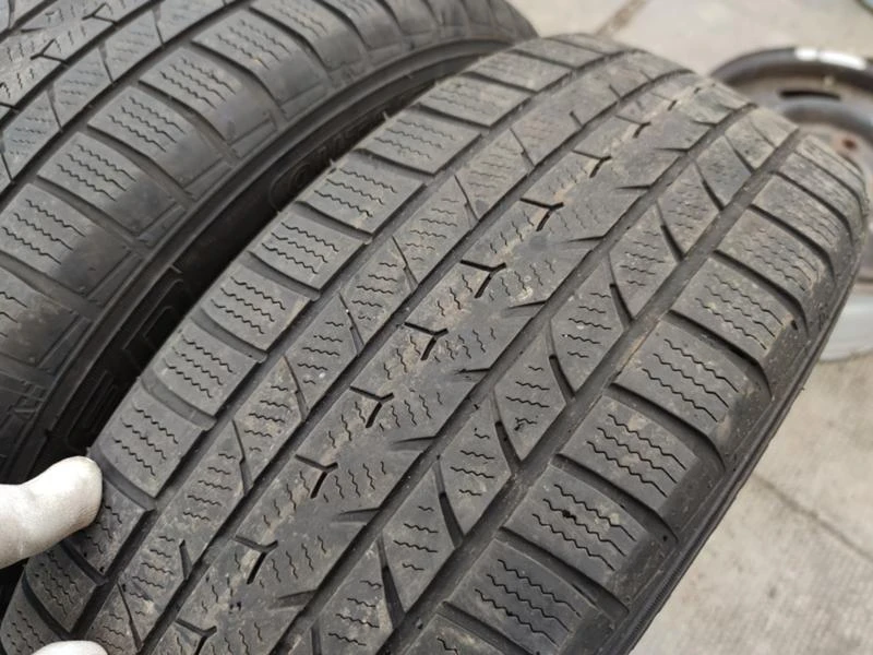 Гуми Зимни 205/60R16, снимка 2 - Гуми и джанти - 32123755