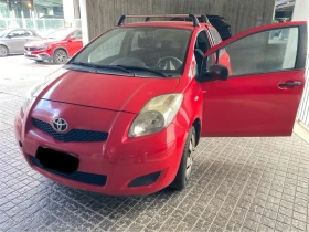 Toyota Yaris 1.0 клима, снимка 1