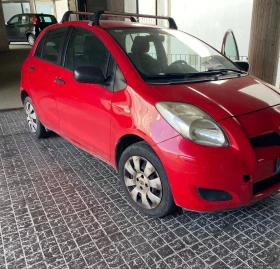 Toyota Yaris 1.0 клима, снимка 2