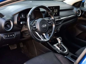 Kia Forte 2.0L | Sunroof | Heated Seats | Wireless, снимка 7 - Автомобили и джипове - 53682434