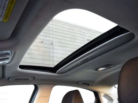 Kia Forte 2.0L | Sunroof | Heated Seats | Wireless, снимка 11 - Автомобили и джипове - 53682434