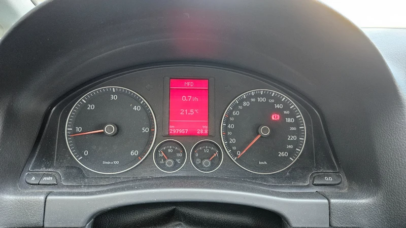 VW Golf Plus, снимка 11 - Автомобили и джипове - 51993142