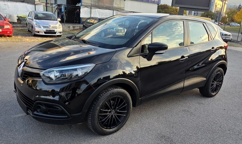 Renault Captur Evro6, navi, като нов , снимка 3 - Автомобили и джипове - 52068467