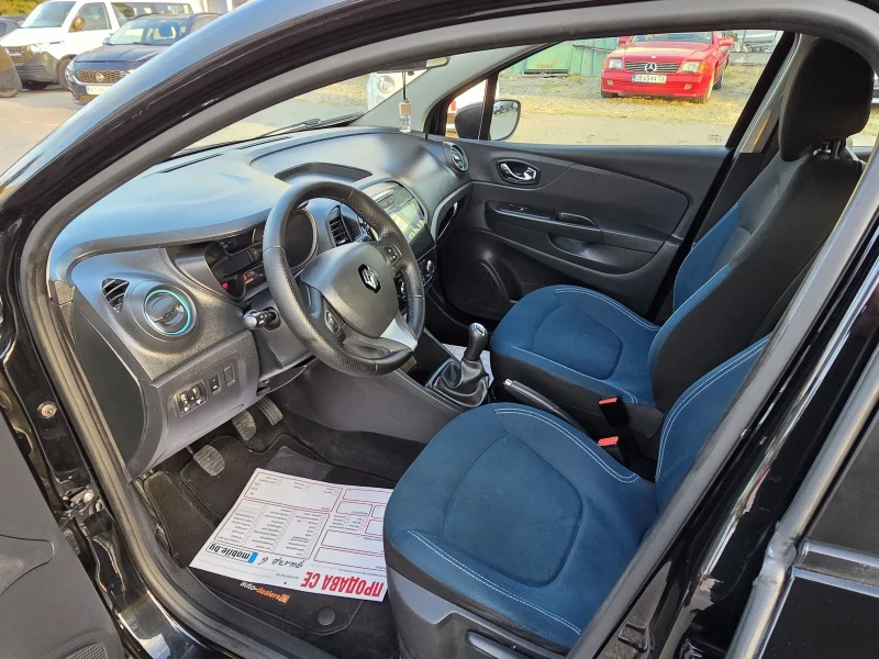 Renault Captur Evro6, navi, като нов , снимка 12 - Автомобили и джипове - 52068467