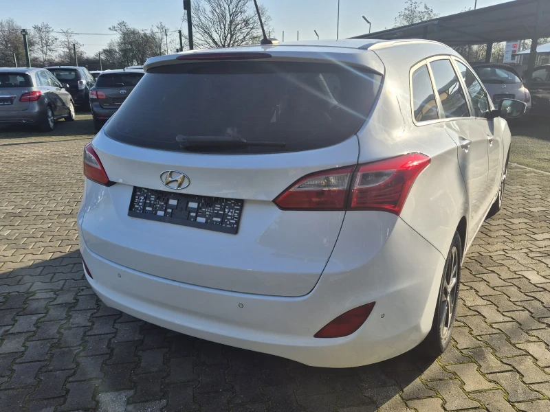 Hyundai I30 1.6 диз 110к.с., снимка 8 - Автомобили и джипове - 52501248