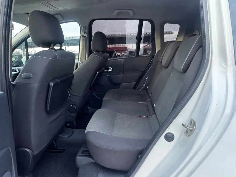 Renault Modus 1.5DCI ИТАЛИЯ, снимка 8 - Автомобили и джипове - 52743591