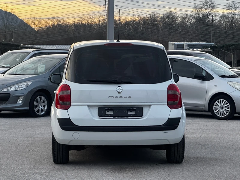 Renault Modus 1.5DCI ИТАЛИЯ, снимка 5 - Автомобили и джипове - 52743591