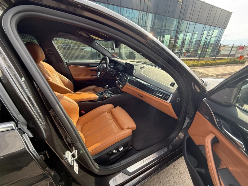 BMW 530 xDrive // Adaptive LED // Harman-Kardon, снимка 9 - Автомобили и джипове - 53023550