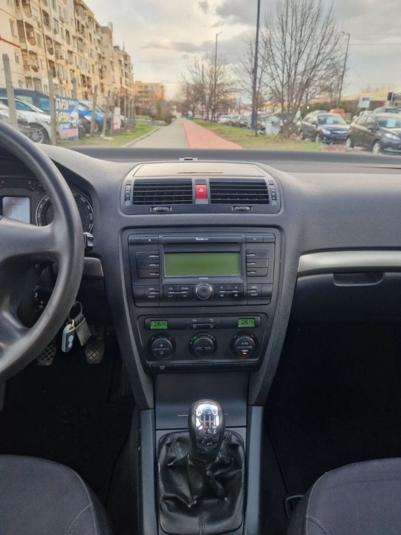 Skoda Octavia 2.0 /140 к.с, снимка 11 - Автомобили и джипове - 53051355