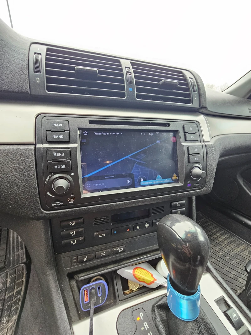 BMW 330, снимка 13 - Автомобили и джипове - 53057569