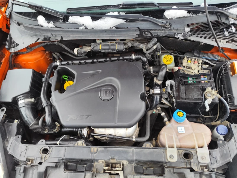 Fiat Punto 1.4 - Turbo, снимка 8 - Автомобили и джипове - 53355646