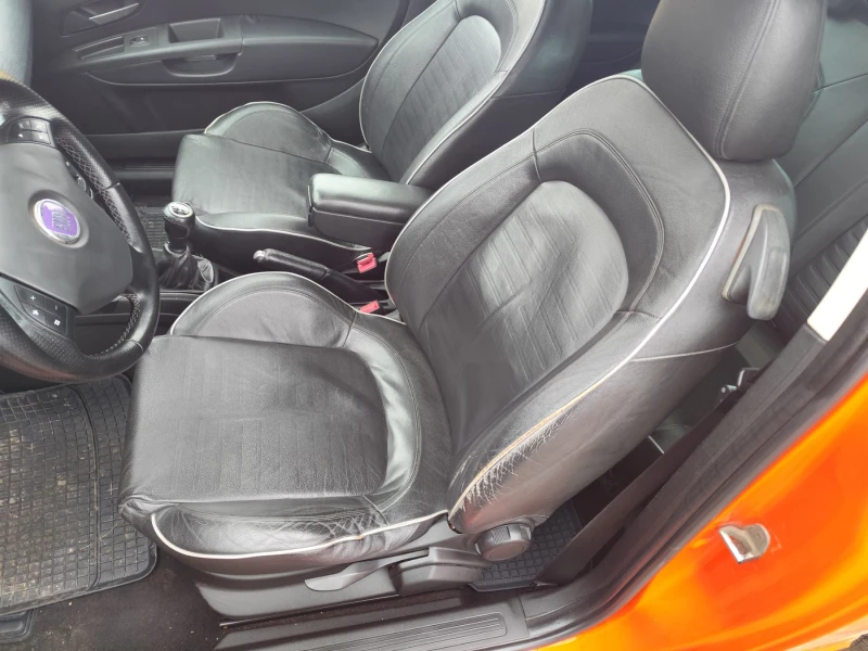 Fiat Punto 1.4 - Turbo, снимка 6 - Автомобили и джипове - 53355646
