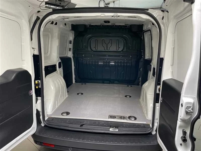 Fiat Doblo 1.3 multi jet - изображение 7