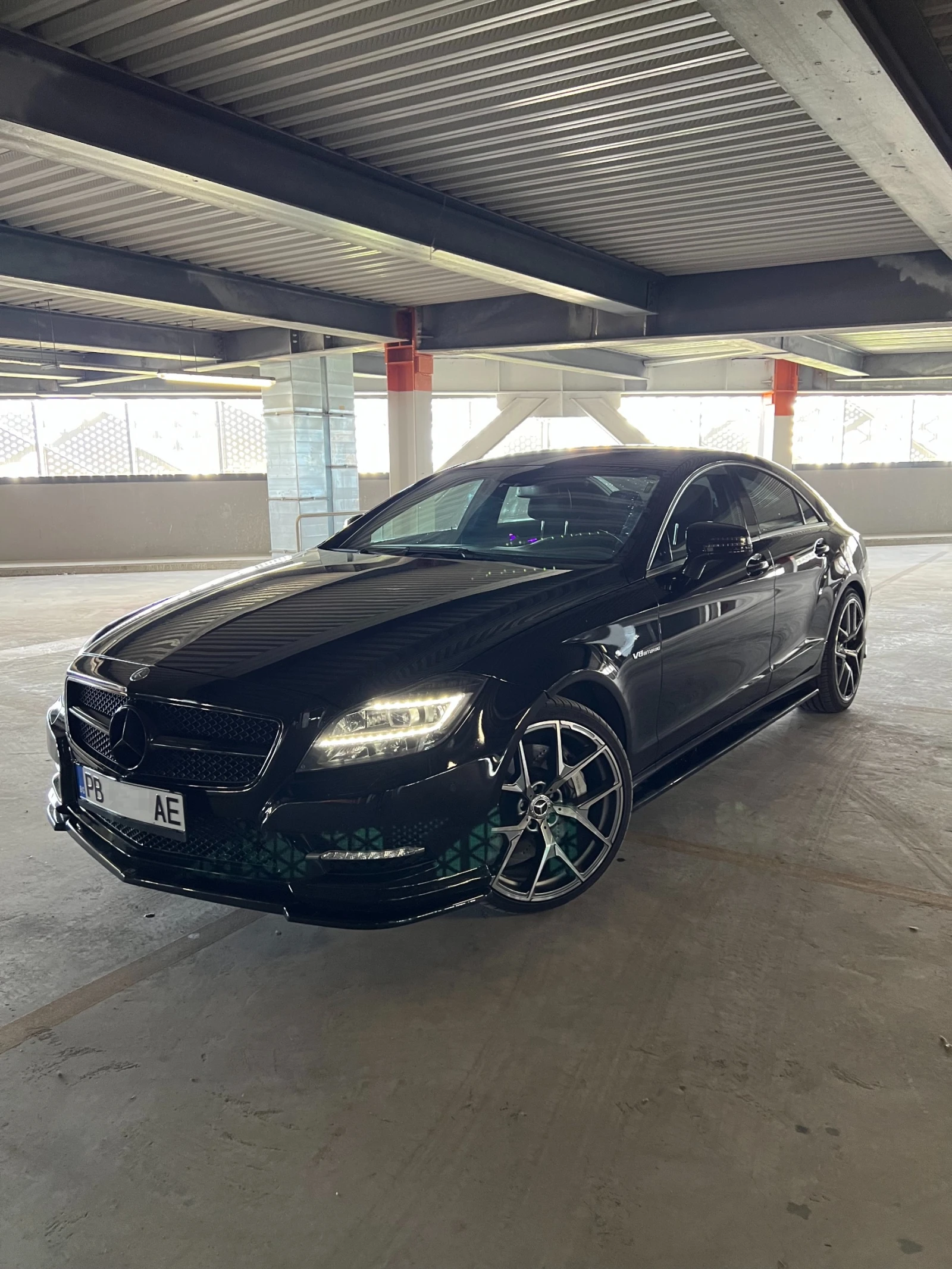 Mercedes-Benz CLS 500  - изображение 2