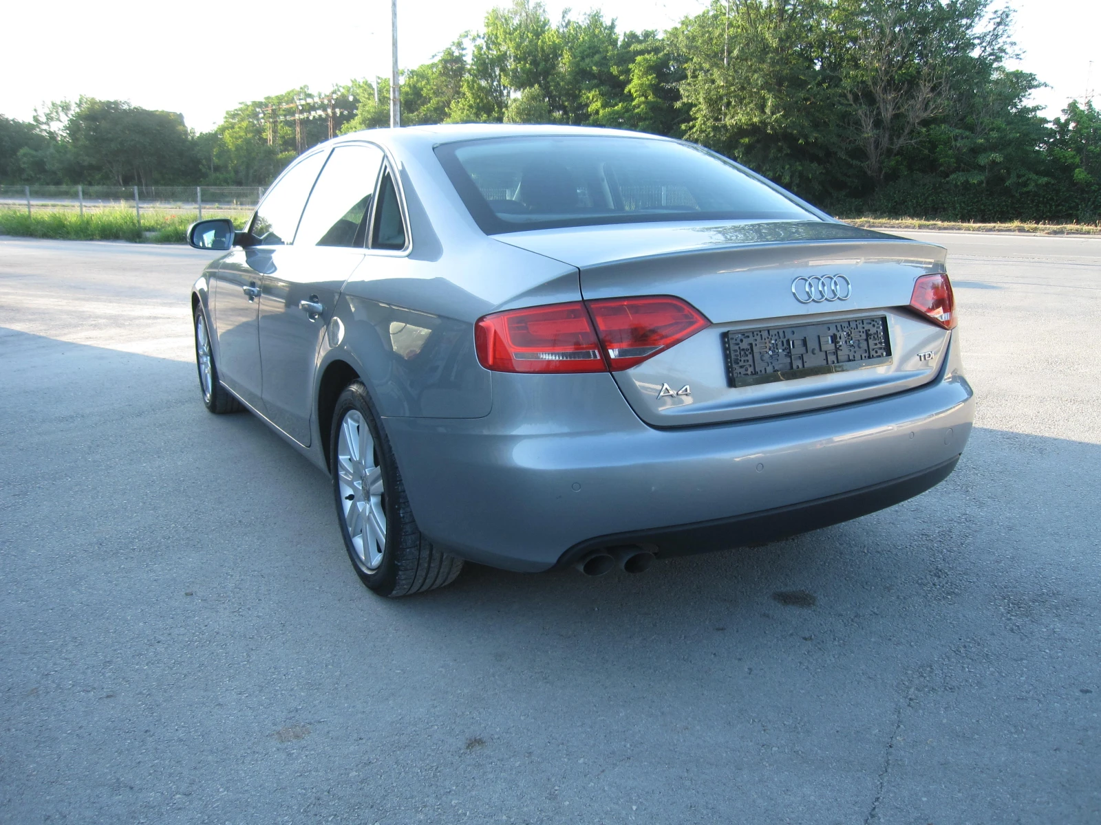 Audi A4 2, 0-TDI - изображение 3