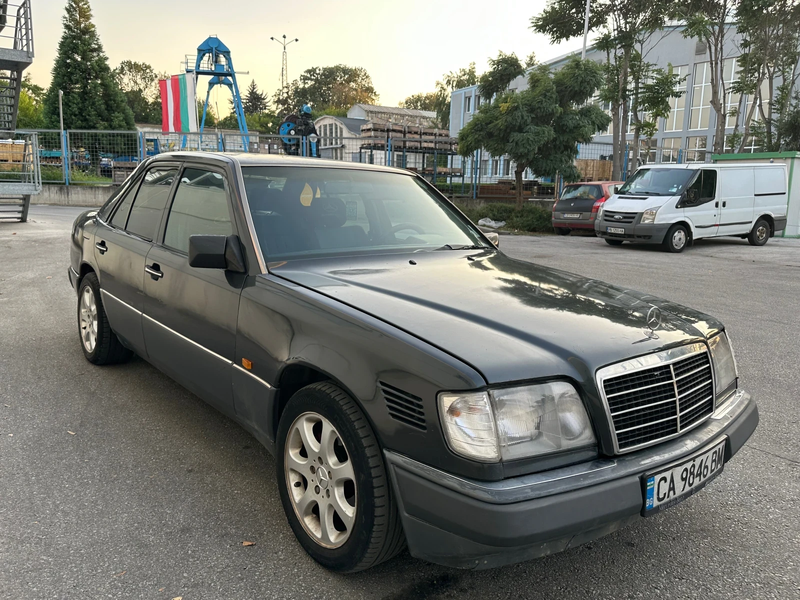 Mercedes-Benz E 250  - изображение 6