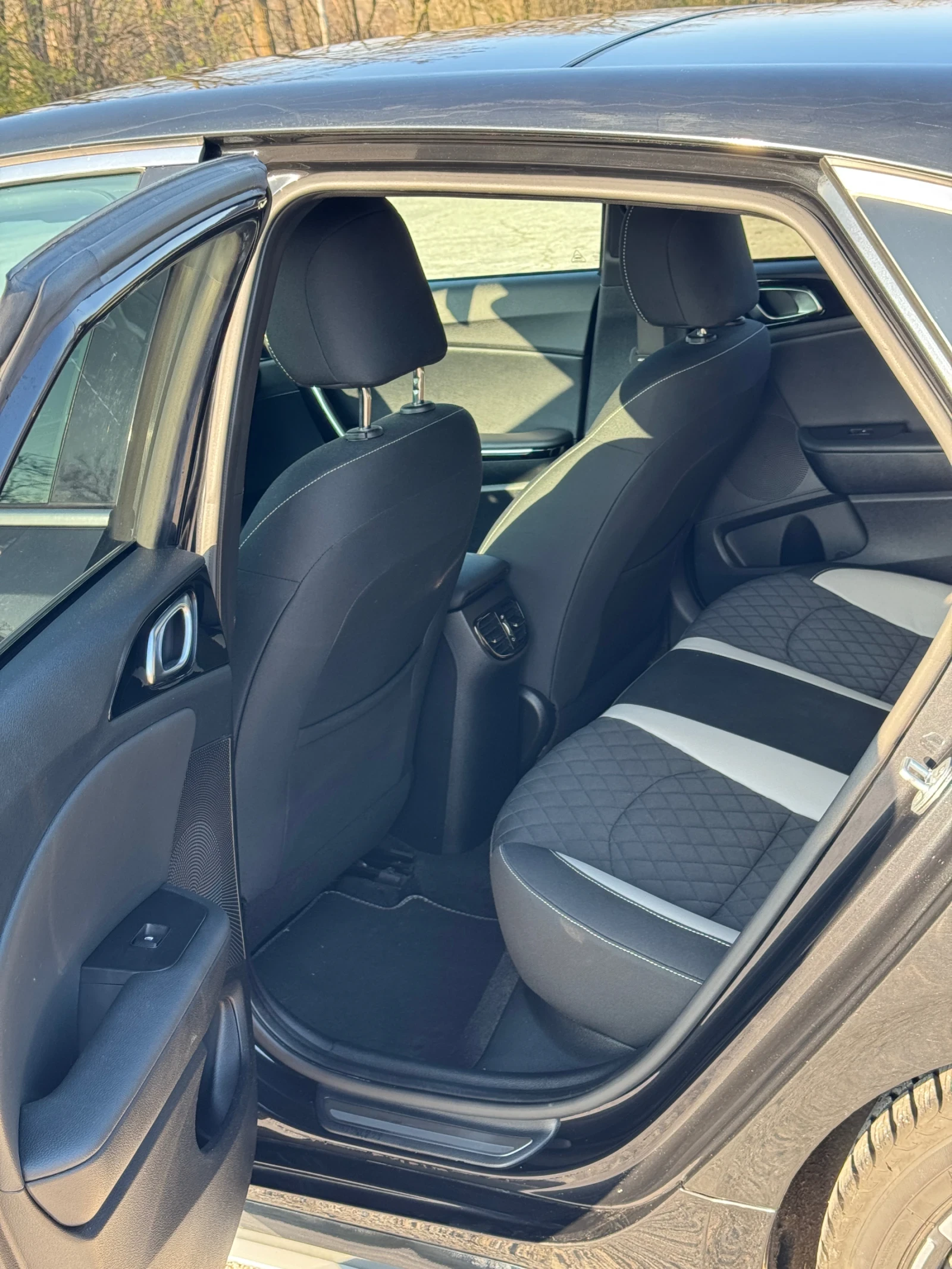 Kia Pro ceed 1.6 CRDI - изображение 10