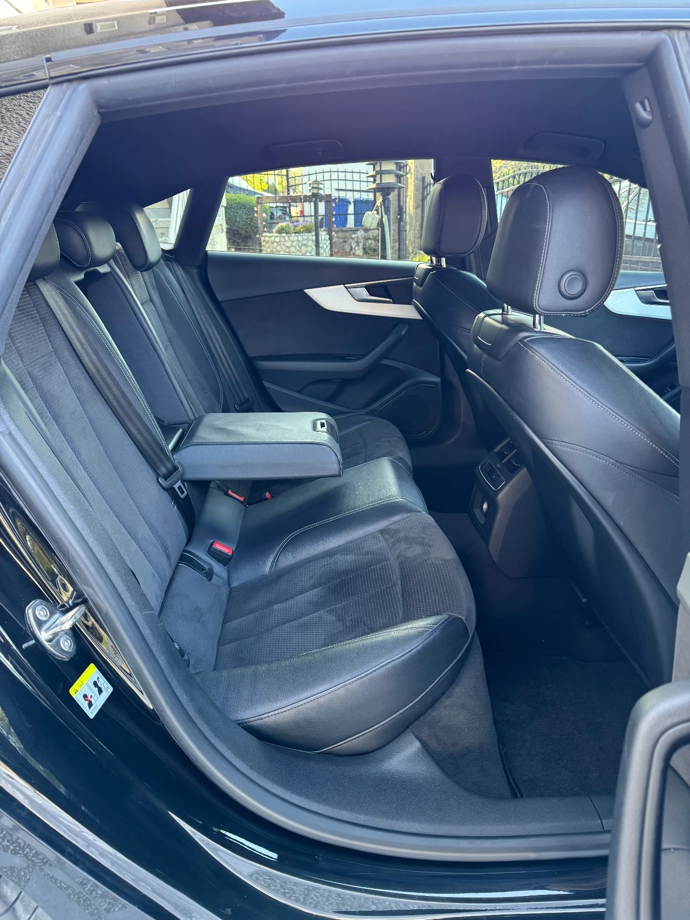 Audi A5 3.0TDI Black Edition , снимка 16 - Автомобили и джипове - 54365901