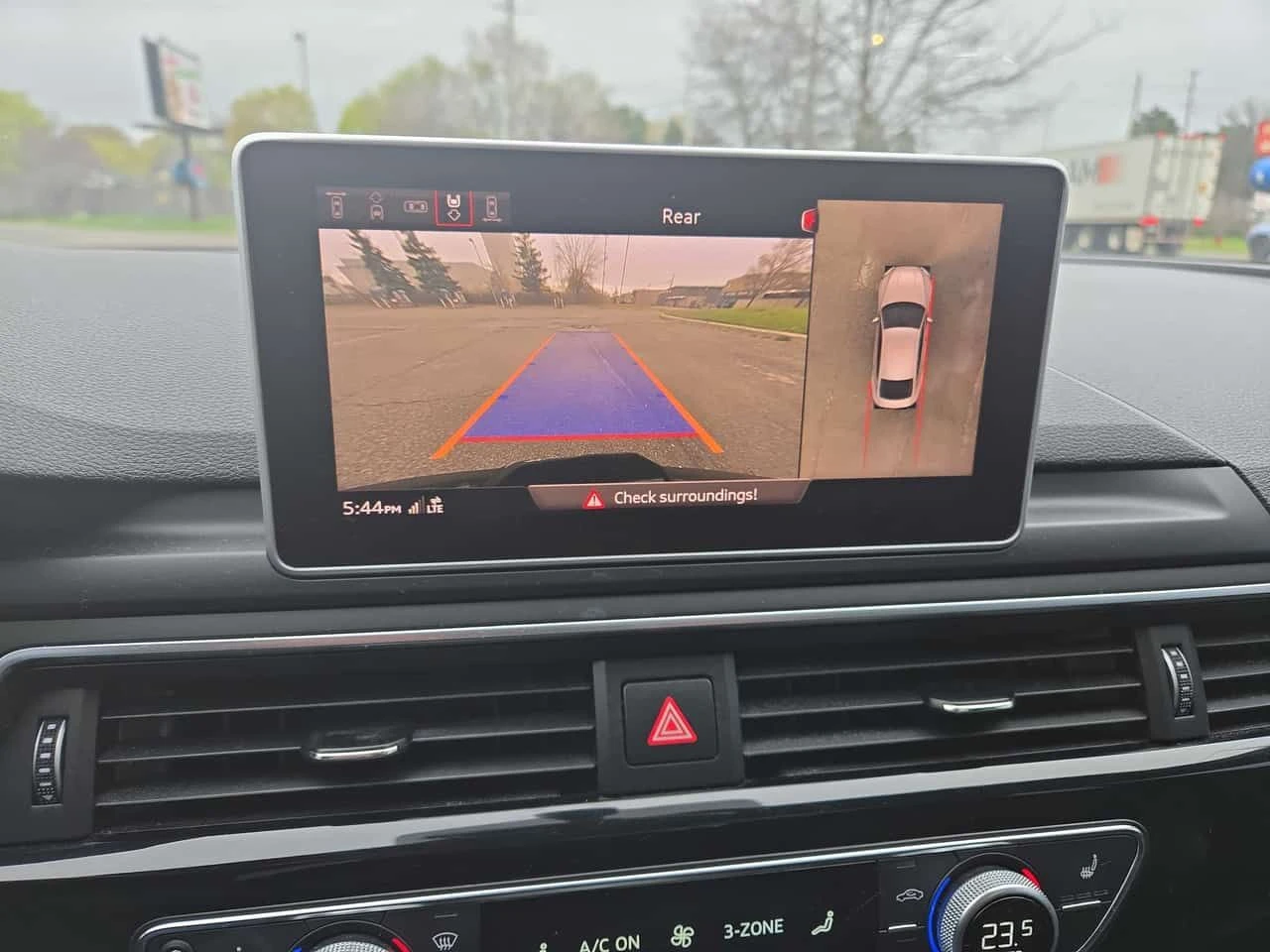 Audi A5 * Technik * 360 * PANO * DIGITAL * ПОДГРЕВ, снимка 12 - Автомобили и джипове - 54435573