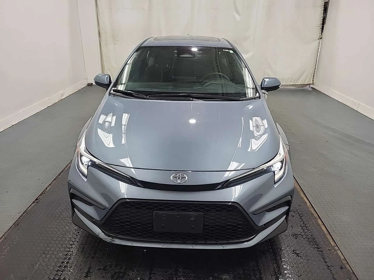 Toyota Corolla SE| PANO| ПОДГРЕВИ| NAVI| , снимка 3 - Автомобили и джипове - 55325275