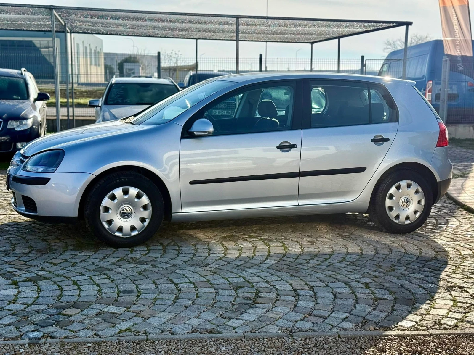 VW Golf 1.4 !!! 85хил.км !!! ОБСЛУЖЕН, снимка 2 - Автомобили и джипове - 55348223