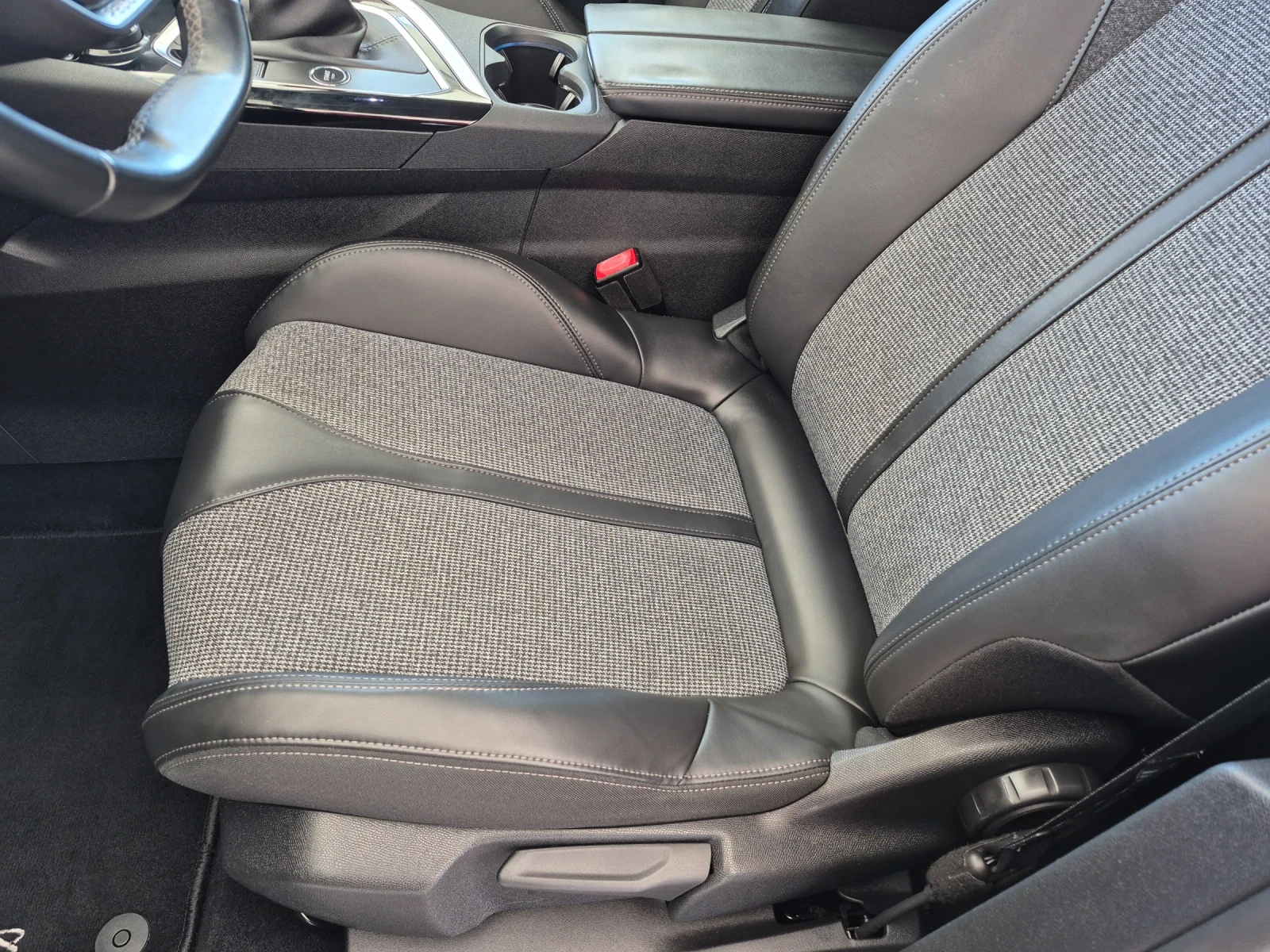 Peugeot 3008 1.5 HDI     ALLURE     EVRO 6B | Mobile.bg � ����������� 15