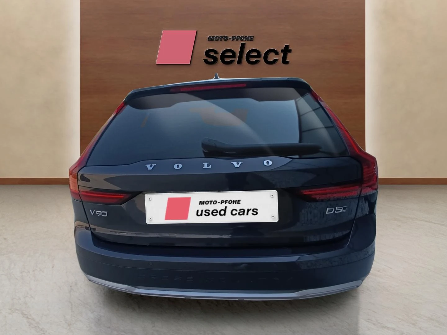 Volvo V90 Cross Country 2.0 D5, снимка 6 - Автомобили и джипове - 55711591