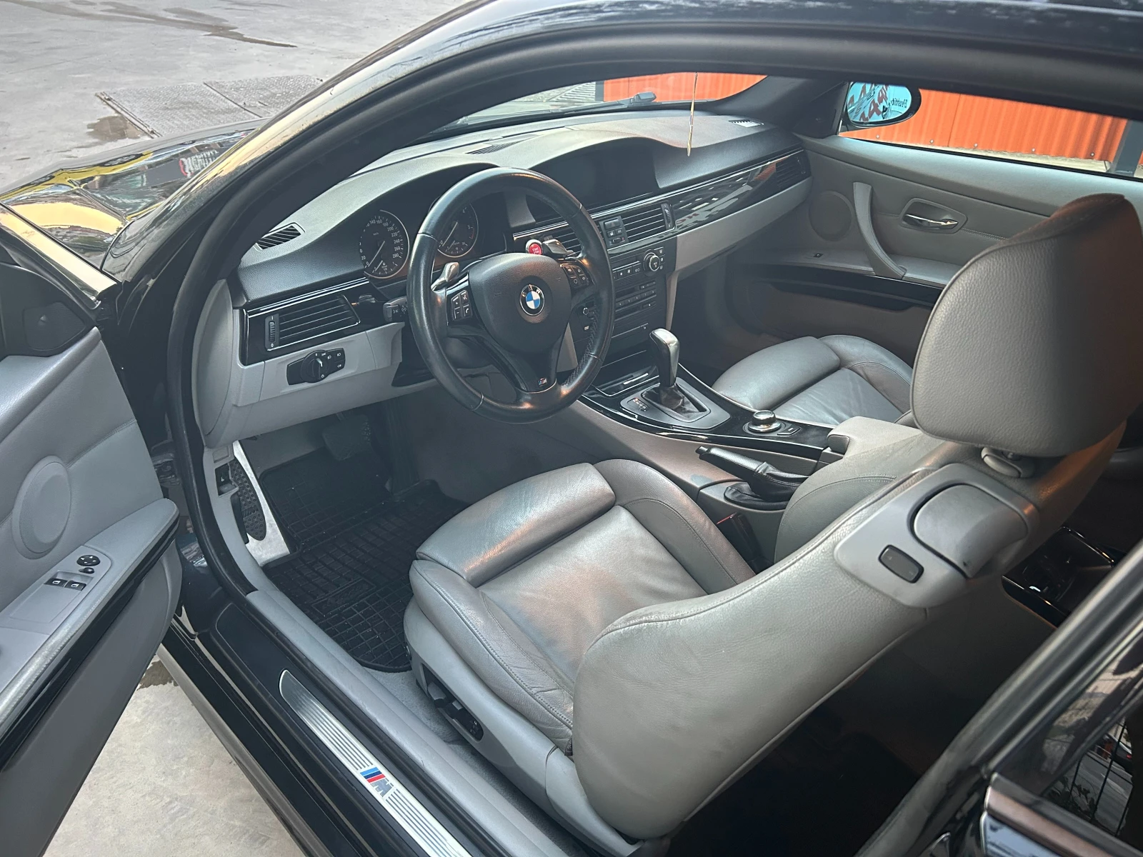 BMW 335 335D M pack, снимка 7 - Автомобили и джипове - 55879976