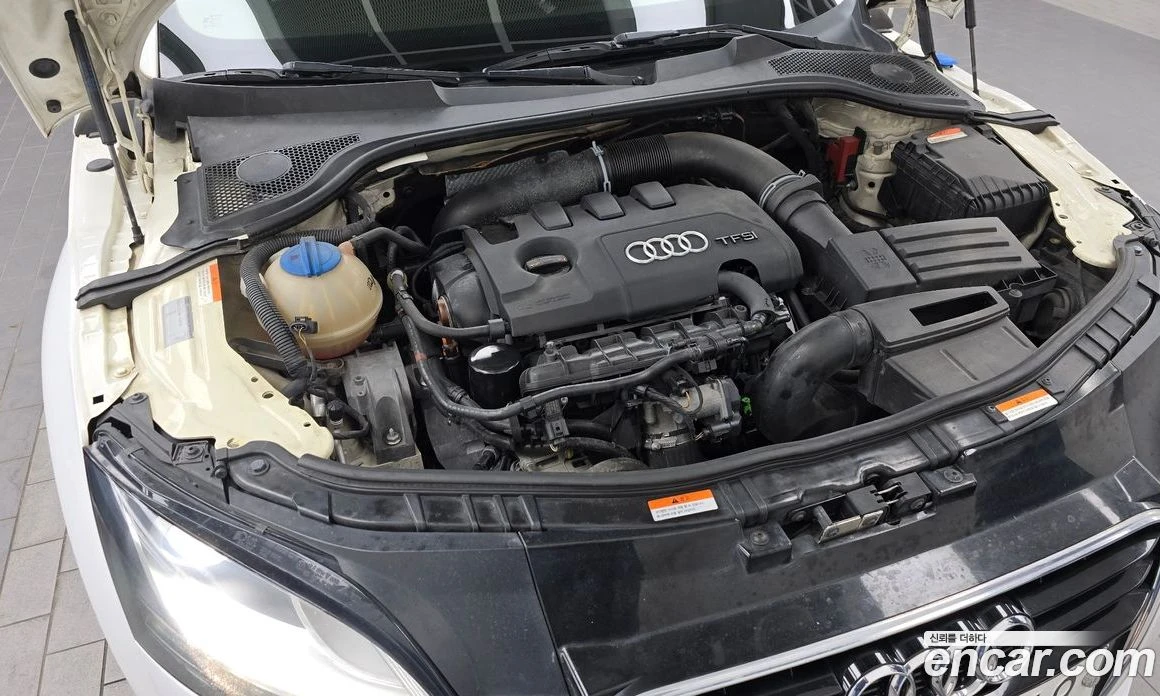 Audi Tt Coupe 2.0 TFSI Quattro 8J, снимка 6 - Автомобили и джипове - 55945670
