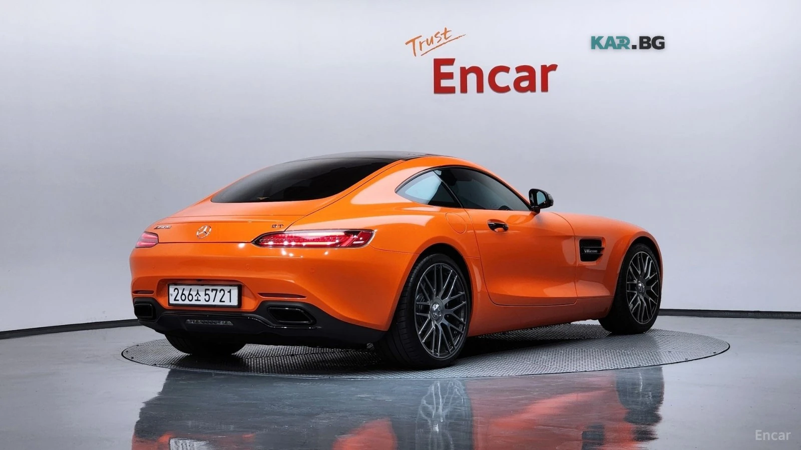 Mercedes-Benz AMG GT 4.0* BURMESTER* ПОДГРЕВ* КАМЕРА* KEYLESS* LANE* AS, снимка 3 - Автомобили и джипове - 55988357