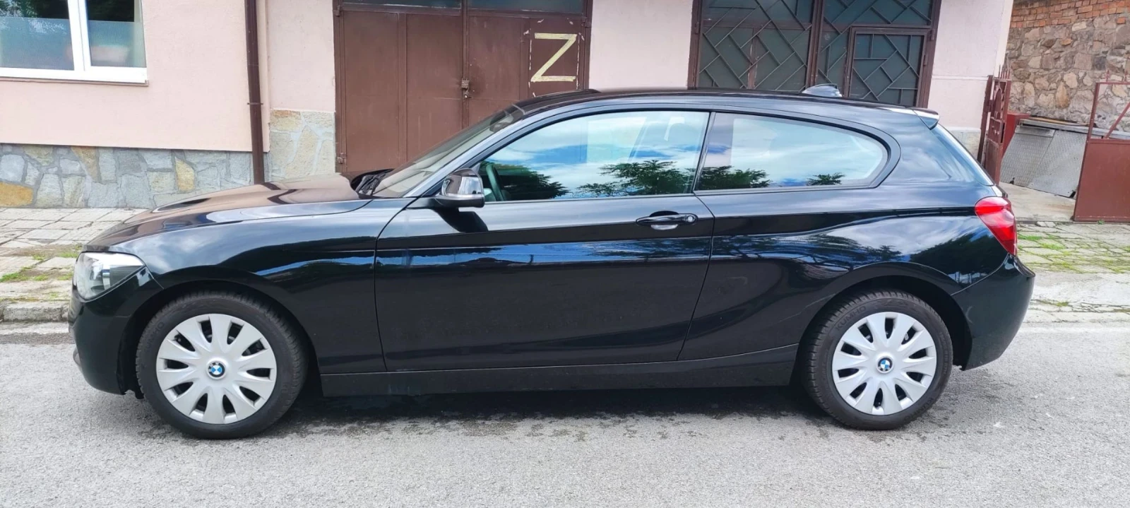 BMW 114 114i, снимка 3 - Автомобили и джипове - 56104469