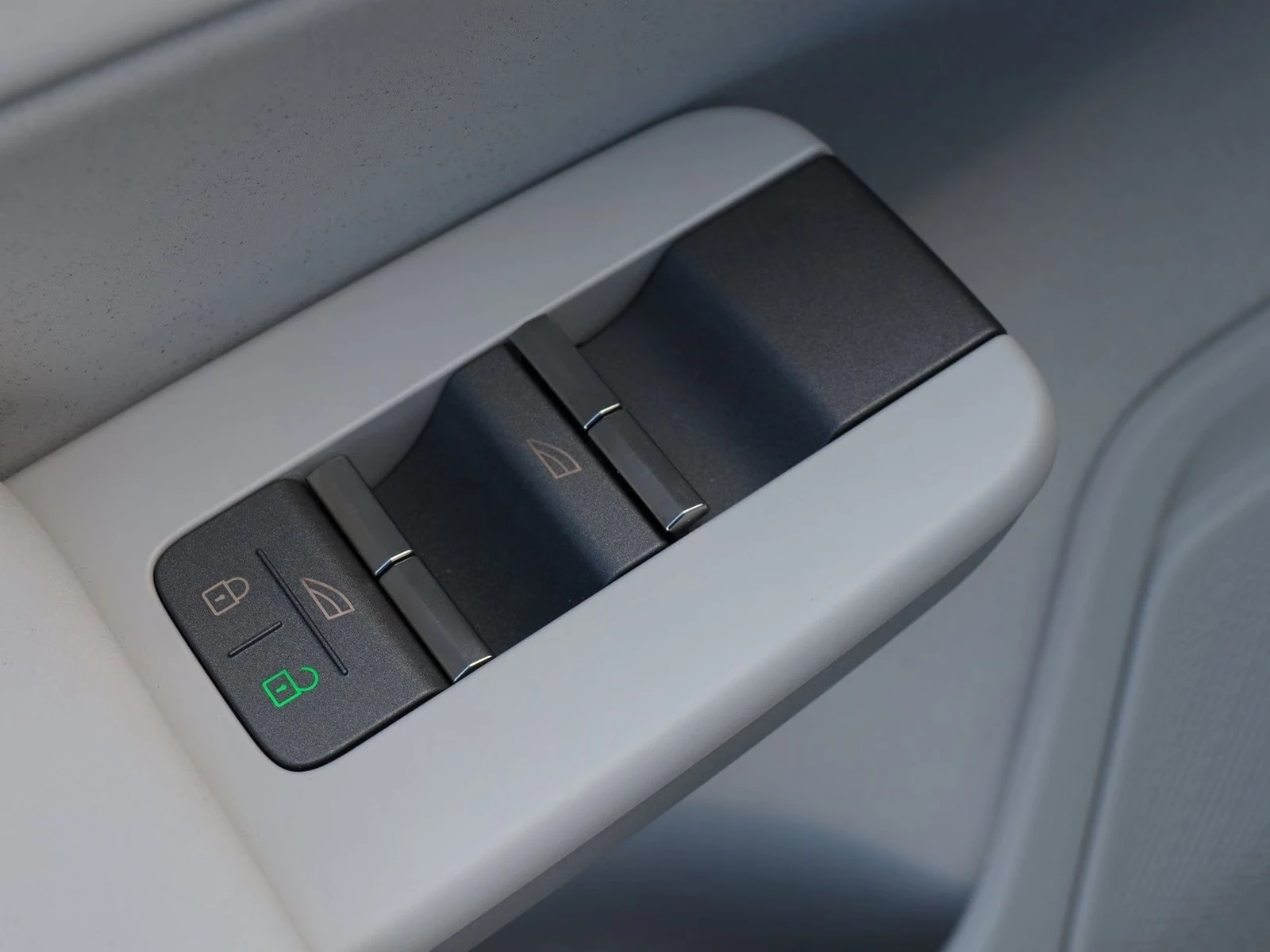 Volvo EX60 PANO 360 CAMERA BOWERS & WILKINS | Mobile.bg � ����������� 11