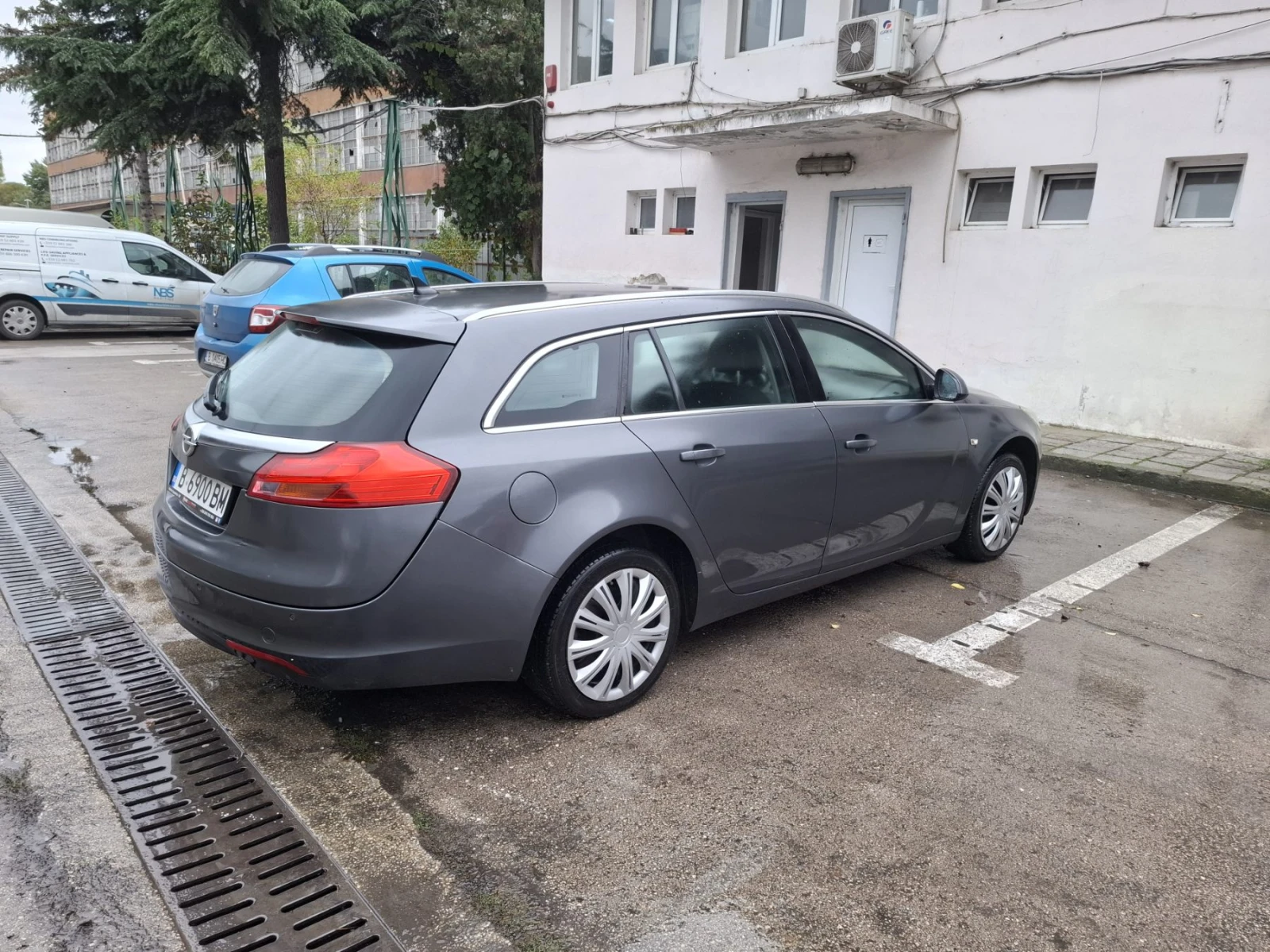 Opel Insignia  TOURER SW, снимка 4 - Автомобили и джипове - 56720182