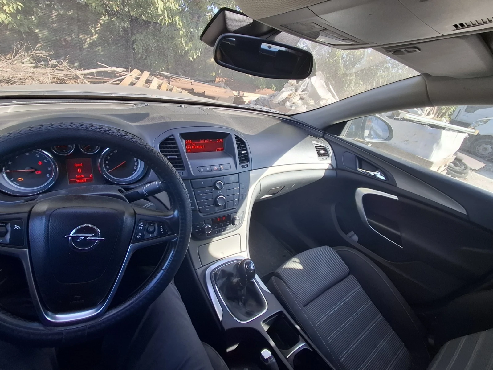 Opel Insignia  TOURER SW, снимка 10 - Автомобили и джипове - 56720182
