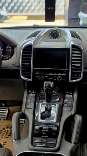 Porsche Cayenne Turbo  / Keyless / Burmester / Distronic / FULL | Mobile.bg � ����� ������ 12