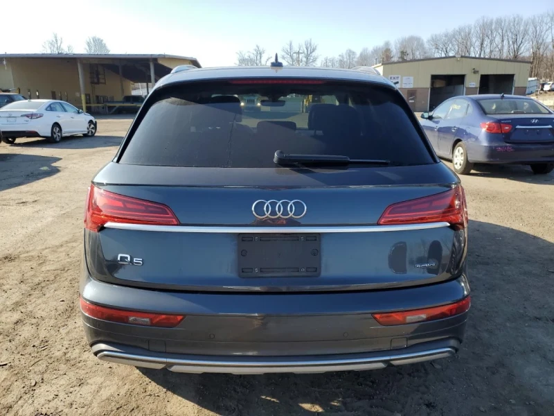 Audi Q5, снимка 2 - Автомобили и джипове - 49527343