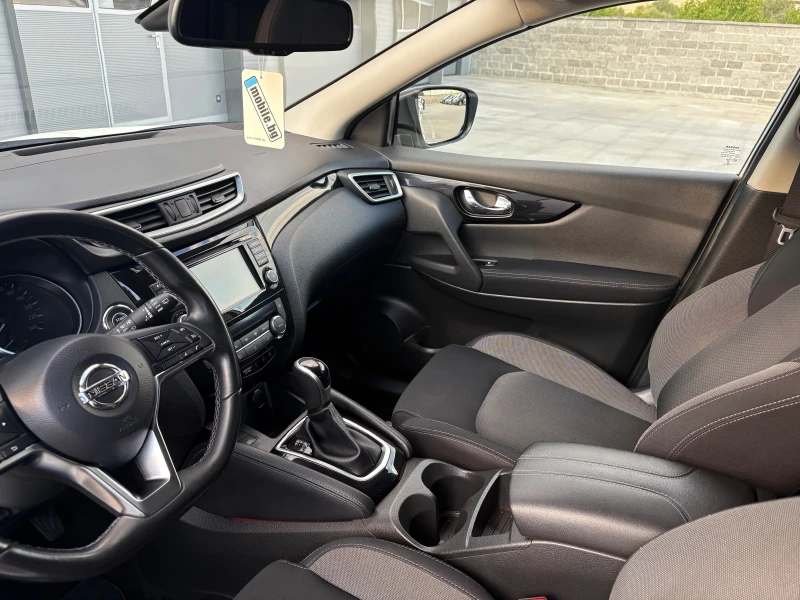 Nissan Qashqai, снимка 10 - Автомобили и джипове - 51501808