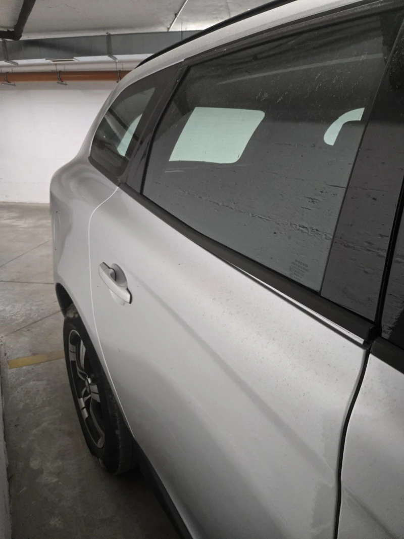 Volvo XC60 САМО ДО 31.12.25, снимка 2 - Автомобили и джипове - 52739809