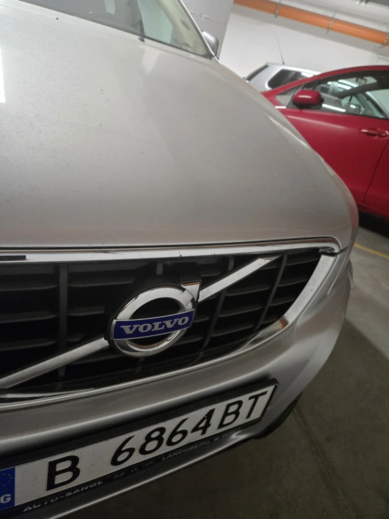 Volvo XC60 САМО ДО 31.12.25, снимка 6 - Автомобили и джипове - 52739809