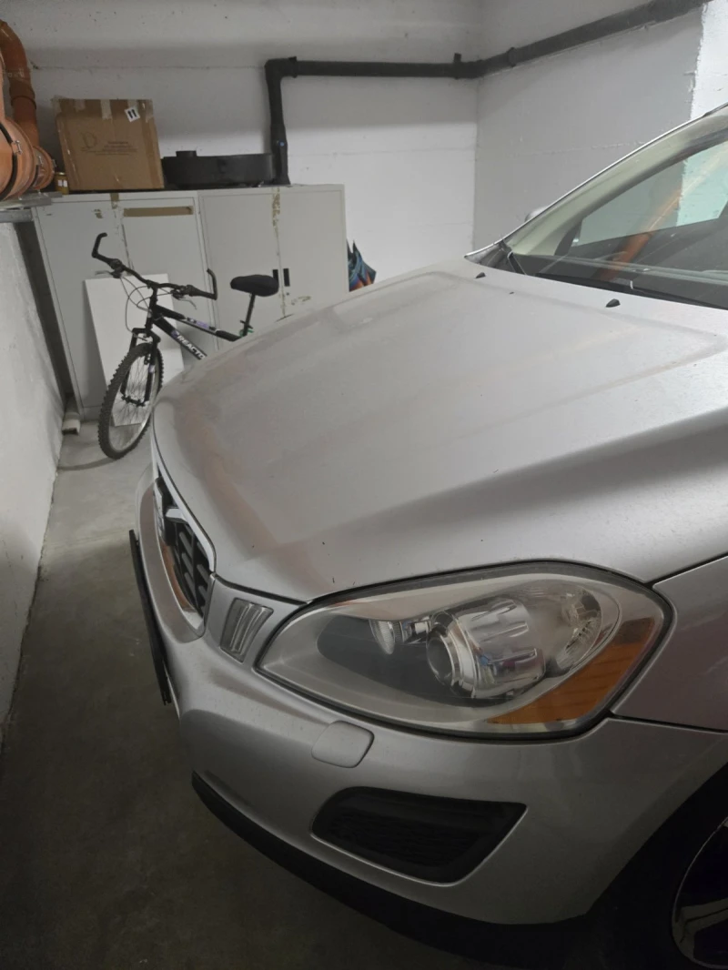 Volvo XC60 САМО ДО 31.12.25, снимка 3 - Автомобили и джипове - 52739809