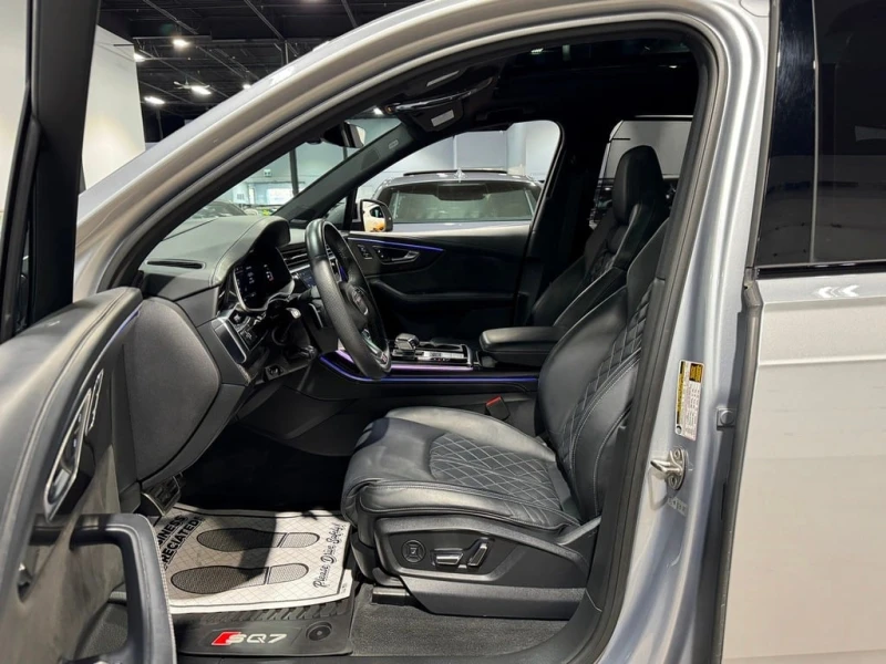 Audi SQ7 * B&O 3D SOUND, BLACK OPTIC, MASSAGE SEAT, HUD, LO, снимка 12 - Автомобили и джипове - 52848418