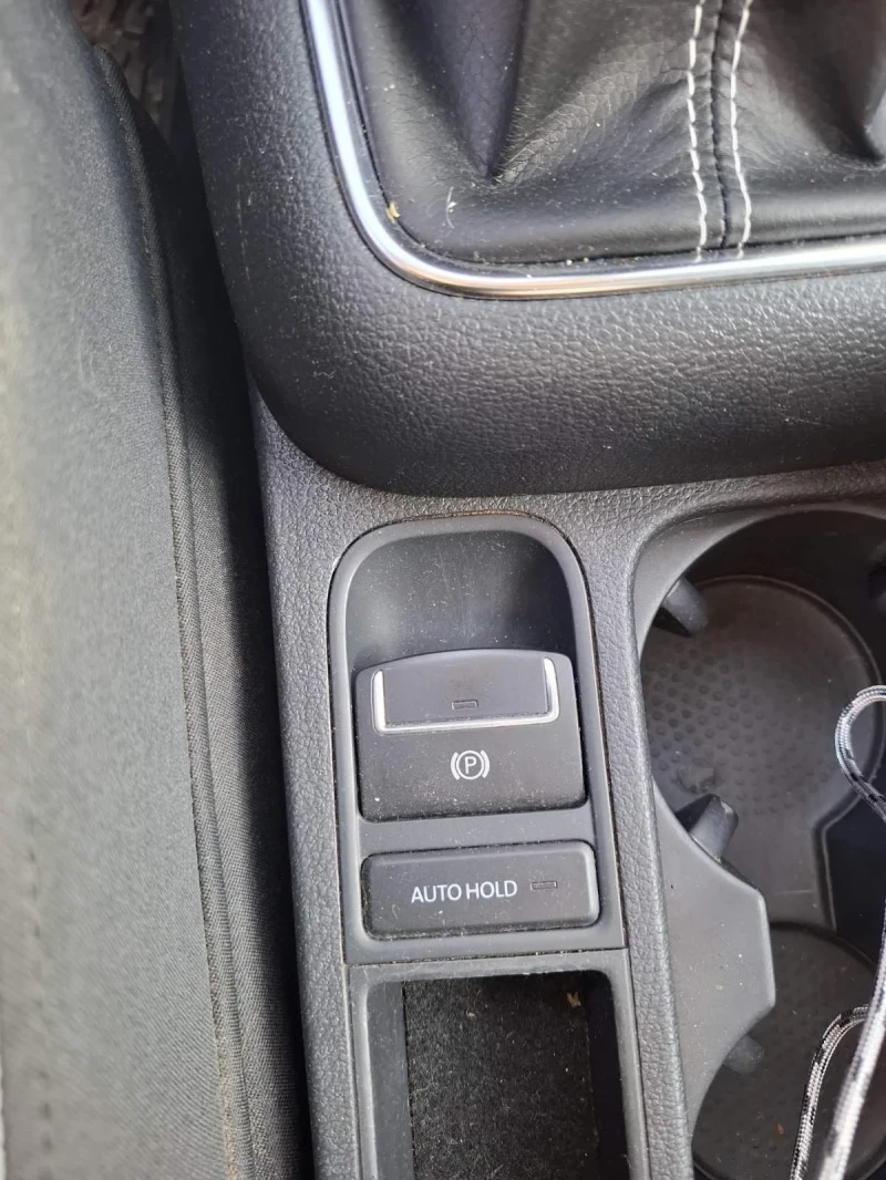 VW Tiguan, снимка 5 - Автомобили и джипове - 52928721