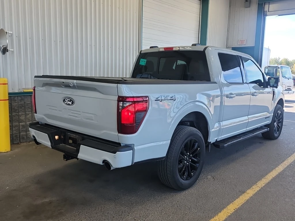 Ford F150 * XLT CREW CAB SHORT BED * CARFAX *  - изображение 3