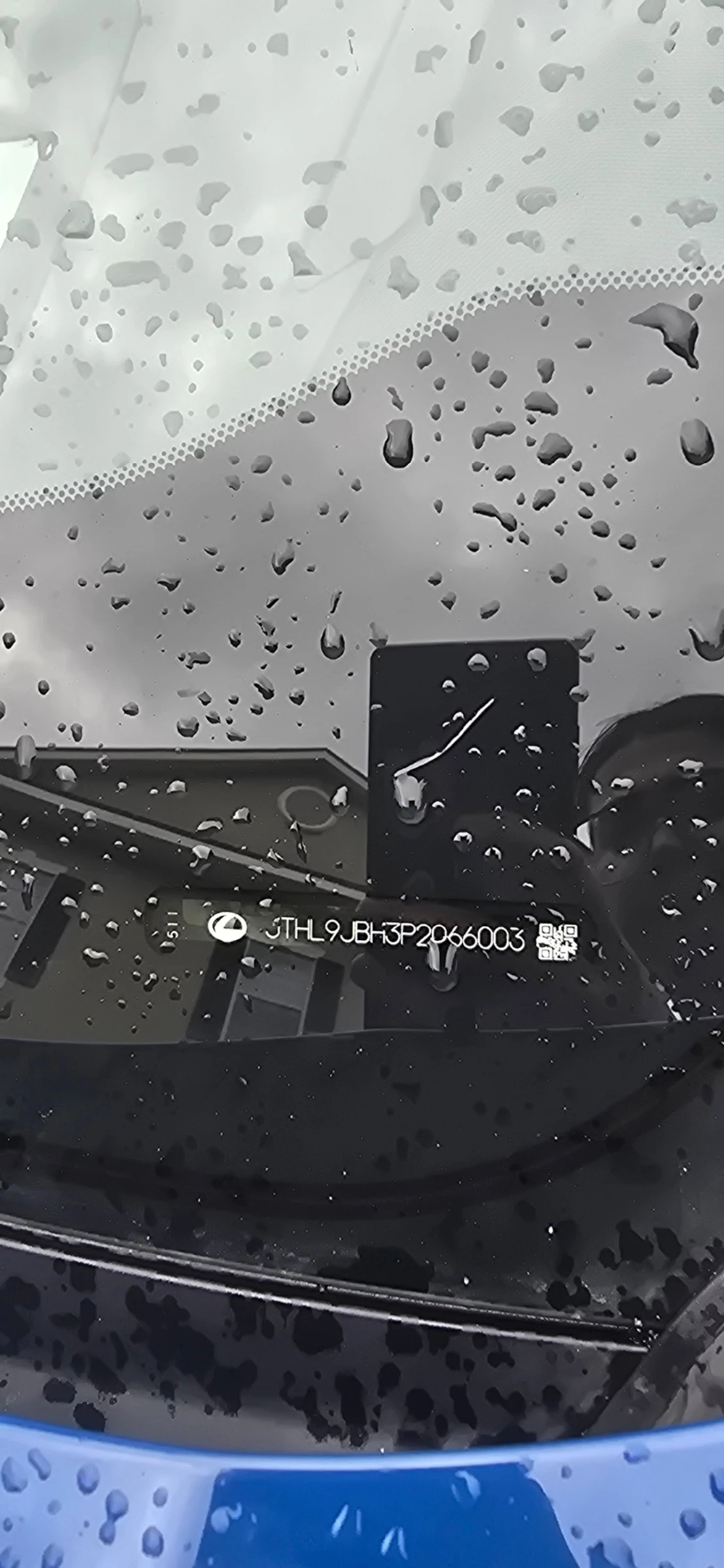 Lexus UX 250h CARFAX    | Mobile.bg   10