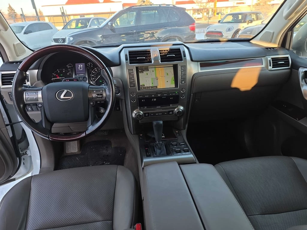 Lexus GX 460 * 4WD 4dr * CARFAX * БЕЗ ПЪРВОНАЧАЛНА ВНОСКА - изображение 9